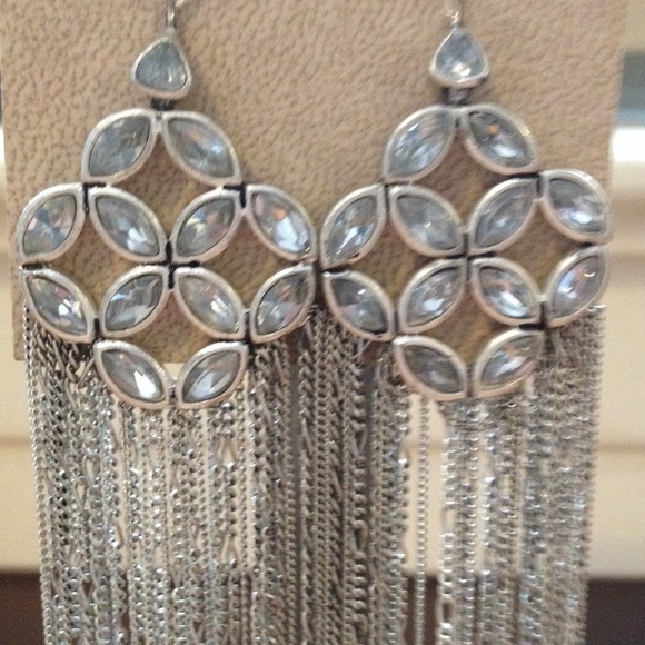 Kenneth Cole earrings - Picture 2 of 2